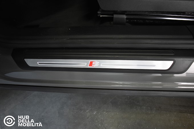 AUDI Q5 SPB 40 TDI quattro S tronic S line